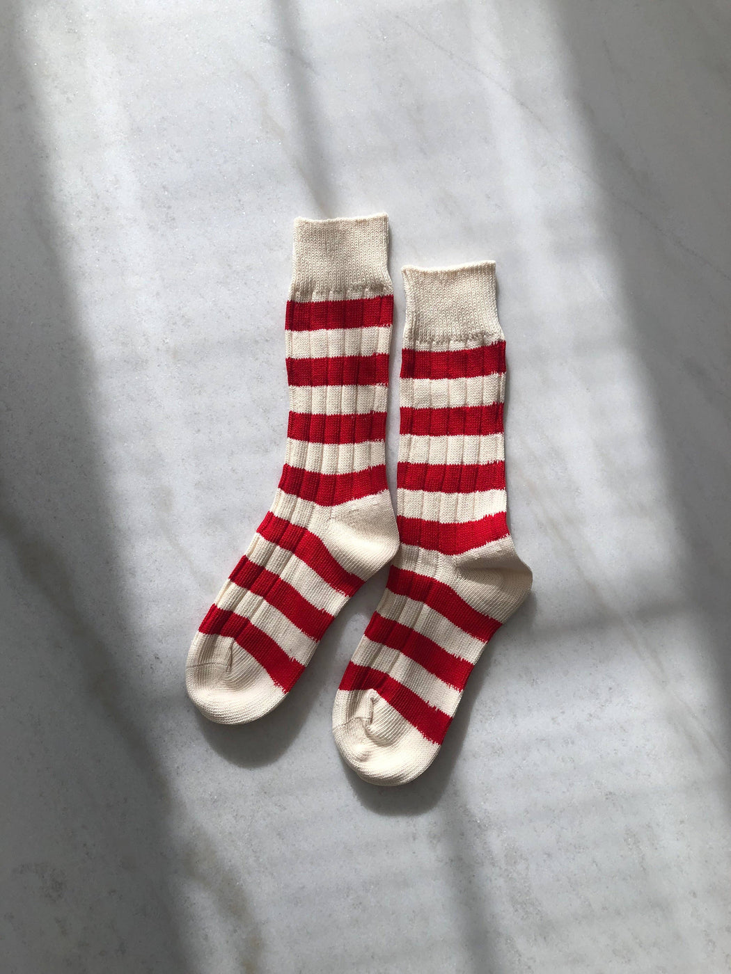 STRIPE HIGH SOCKS | Red & Off White