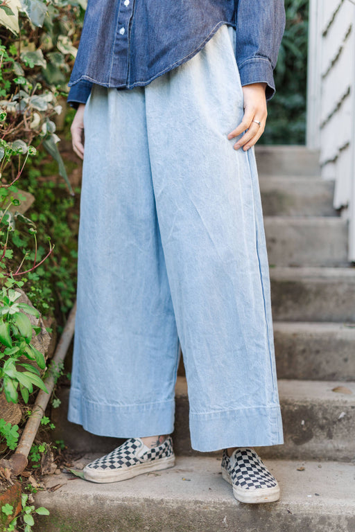 Nettle Studio | Mid Easy Pant | Light Wash Denim | Plus Size | Hazel & Rose | Minneapolis