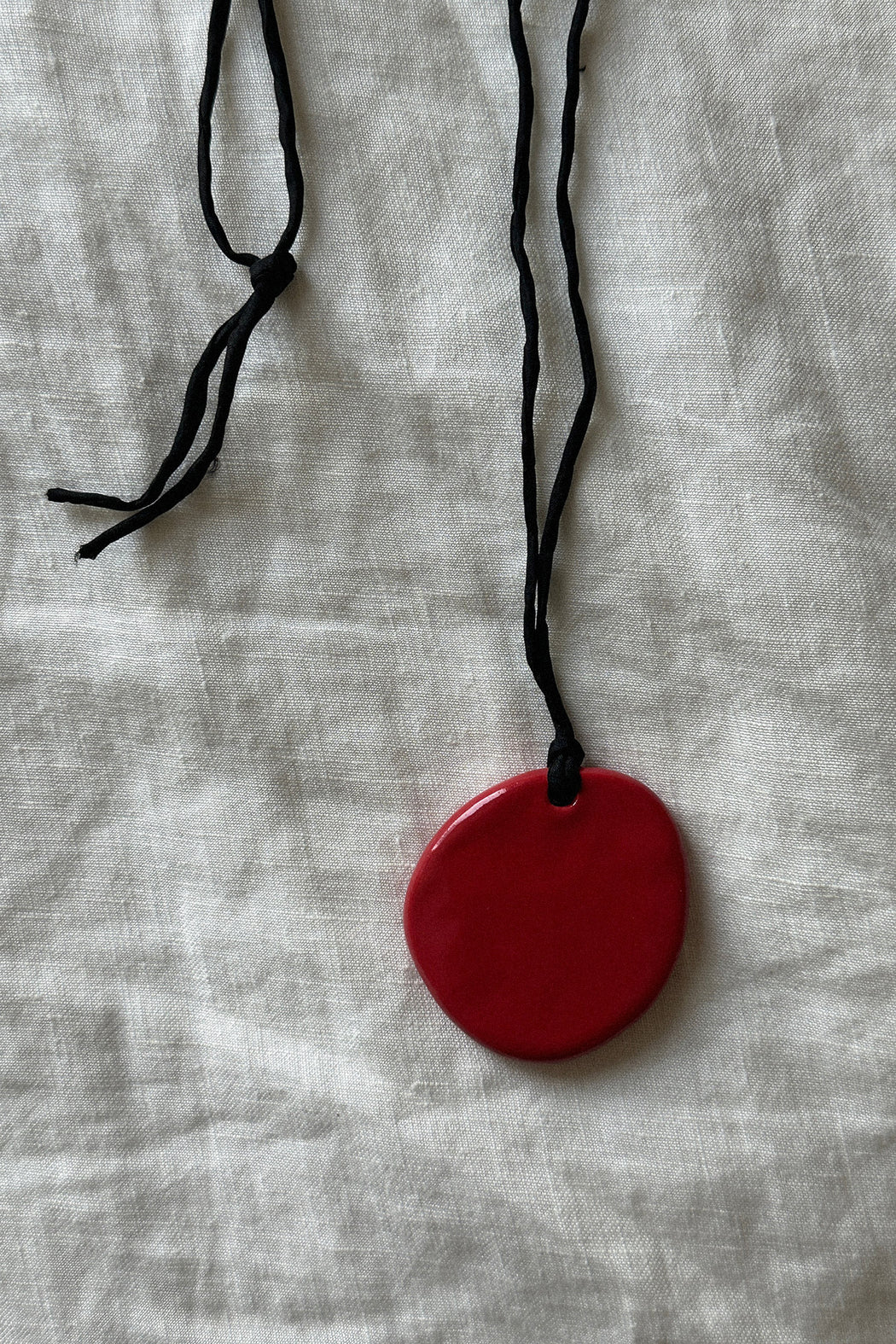 Brea Porcelain Pendant Necklace | Poppy Red