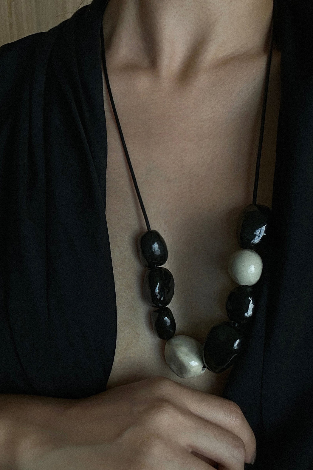 Kalamata 8 Beaded Porcelain Necklace | Pebble