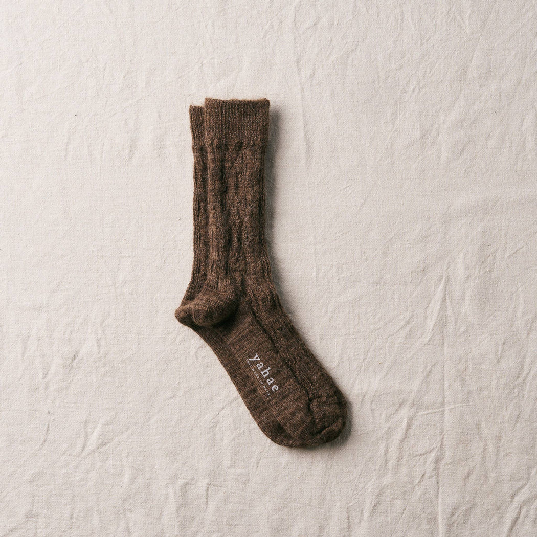 Alpaca Cable Pattern Socks | Brown